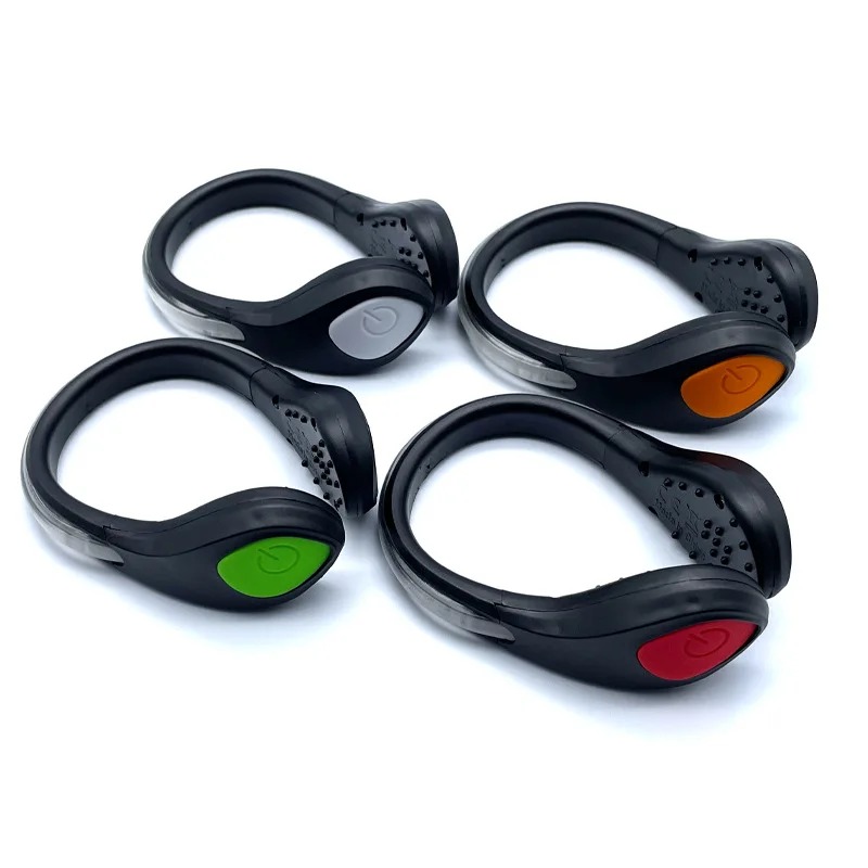 Nuova Luce a Clip per Scarpe L - Running Gear Lights recensione e prezzo